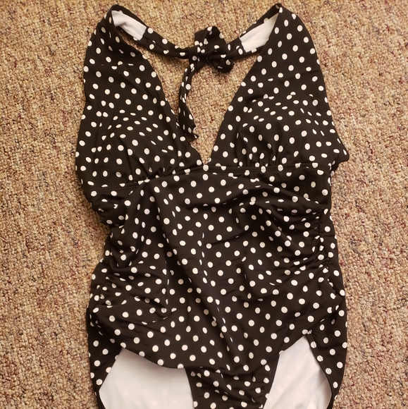 Chaps Other - Polka dot swimsuit suit